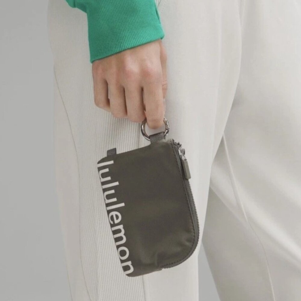 Lululemon Clippable Card Pouch Grey Sage White Opal NWOT Sold Out